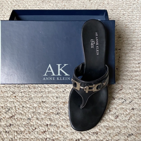 ANNE KLEIN iflex sandals - Picture 3 of 7